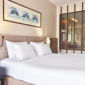 Superior City View – Room Only
